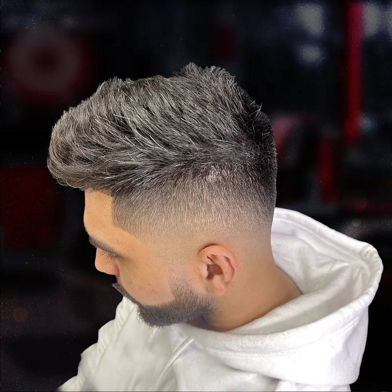 Textured top with a low fade